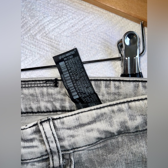 ZARA Gray Distressed Skinny Fit Denim Jeans - Picture 12 of 14